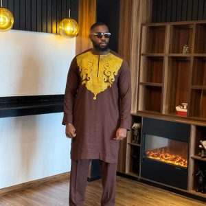 Men's Embroidered Linen Two-piece AT19